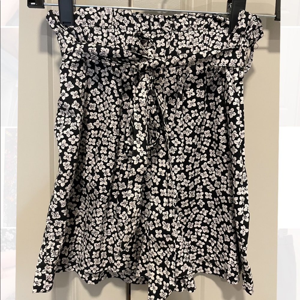 Women's High Waisted Short